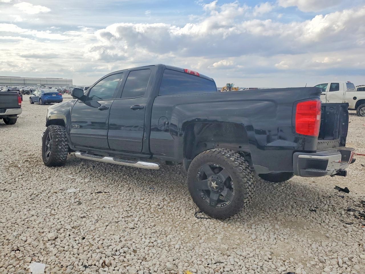 2015 Chevrolet Silverado C1500 lt