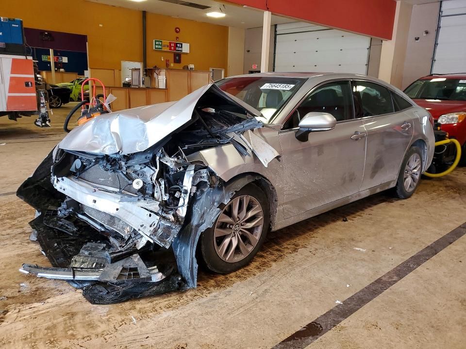 2019 Toyota Avalon xle