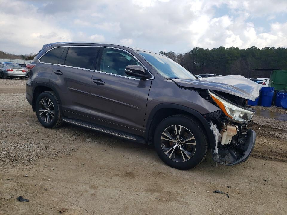 2016 Toyota Highlander xle