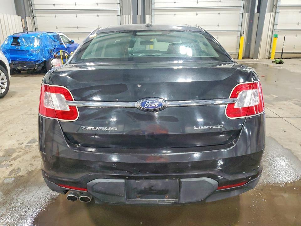 2010 Ford Taurus Limited