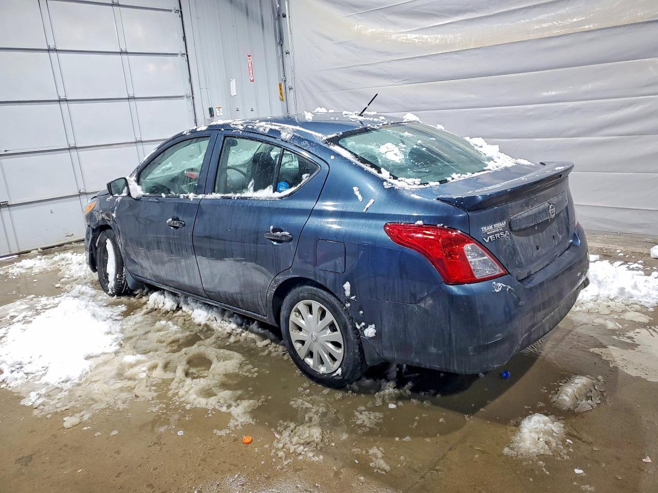 2017 Niss Versa 1.6 s Plus