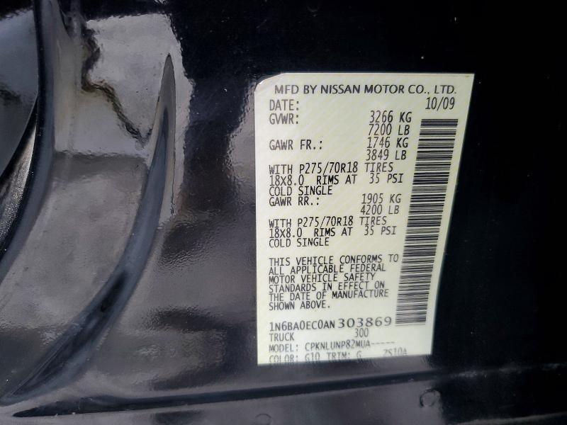 2010 Nissan Titan SE