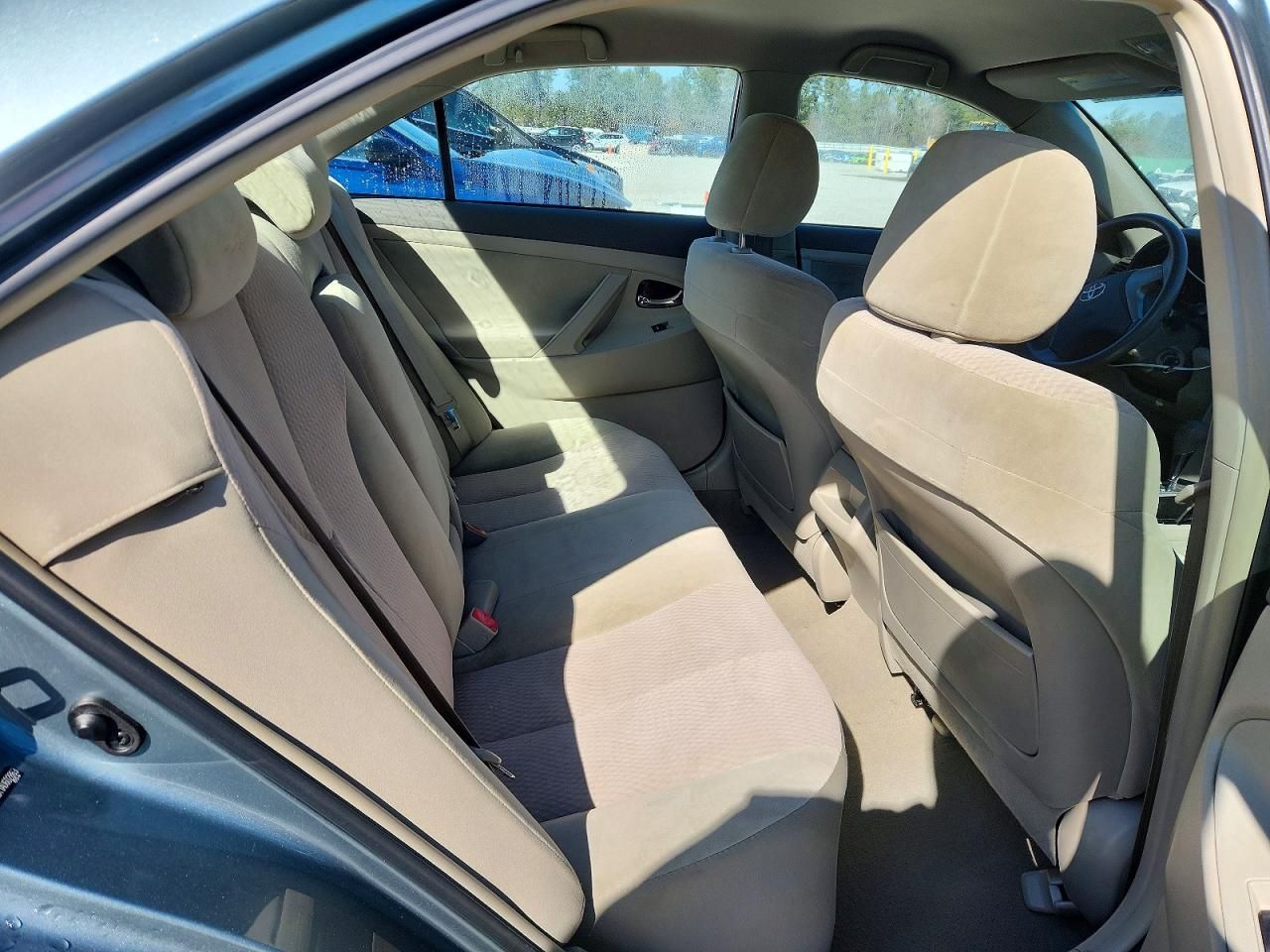 2010 Toyota Camry le V6