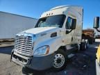 2016 Freightliner Cascadia 113 Semi Truck