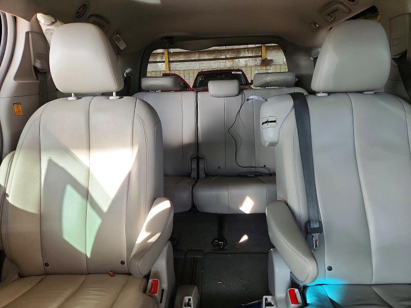 2013 Toyota Sienna xle