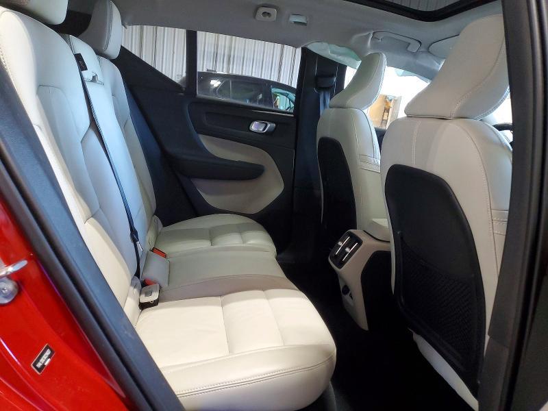 2024 Volvo Xc40 Plus