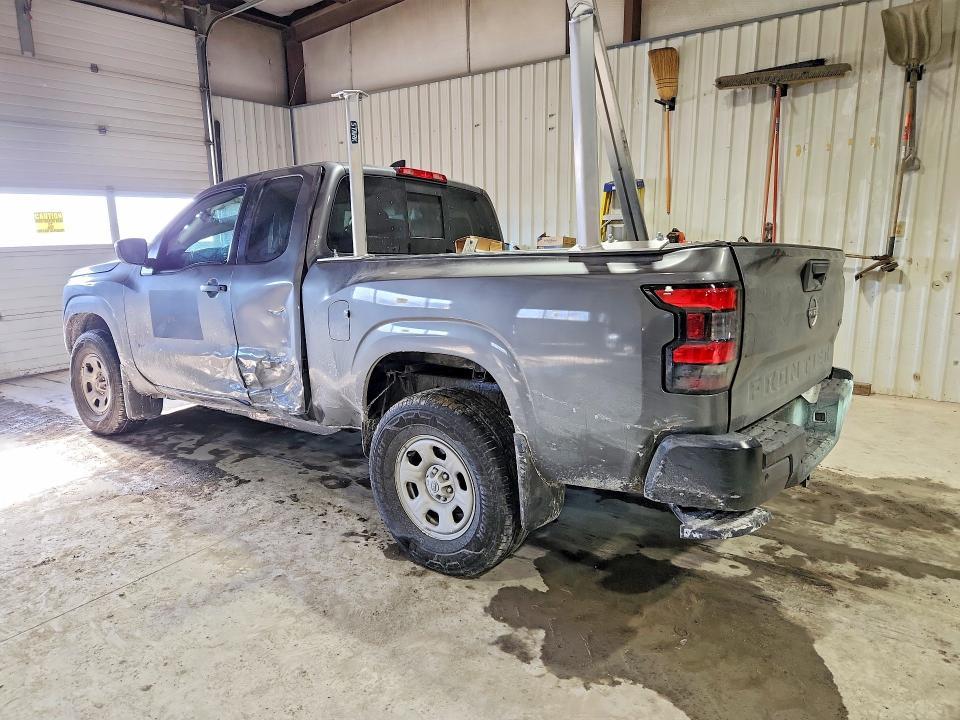 2026 Nissan Frontier s