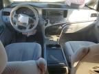 2014 Toyota Sienna le