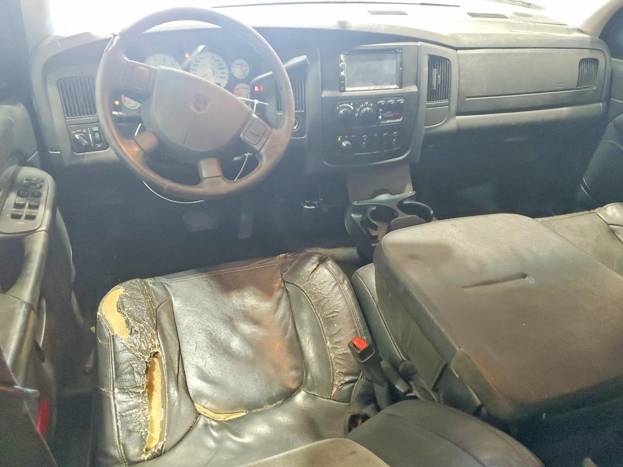 2005 Dodge Ram 1500 st