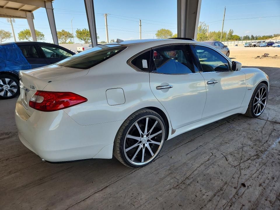 2012 Infiniti M35h