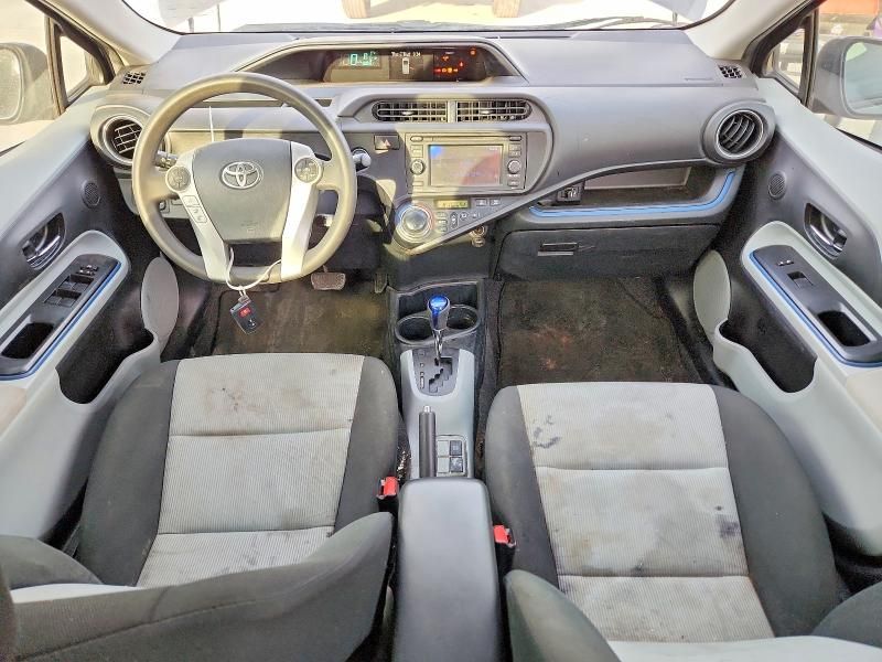 2013 Toyota Prius c