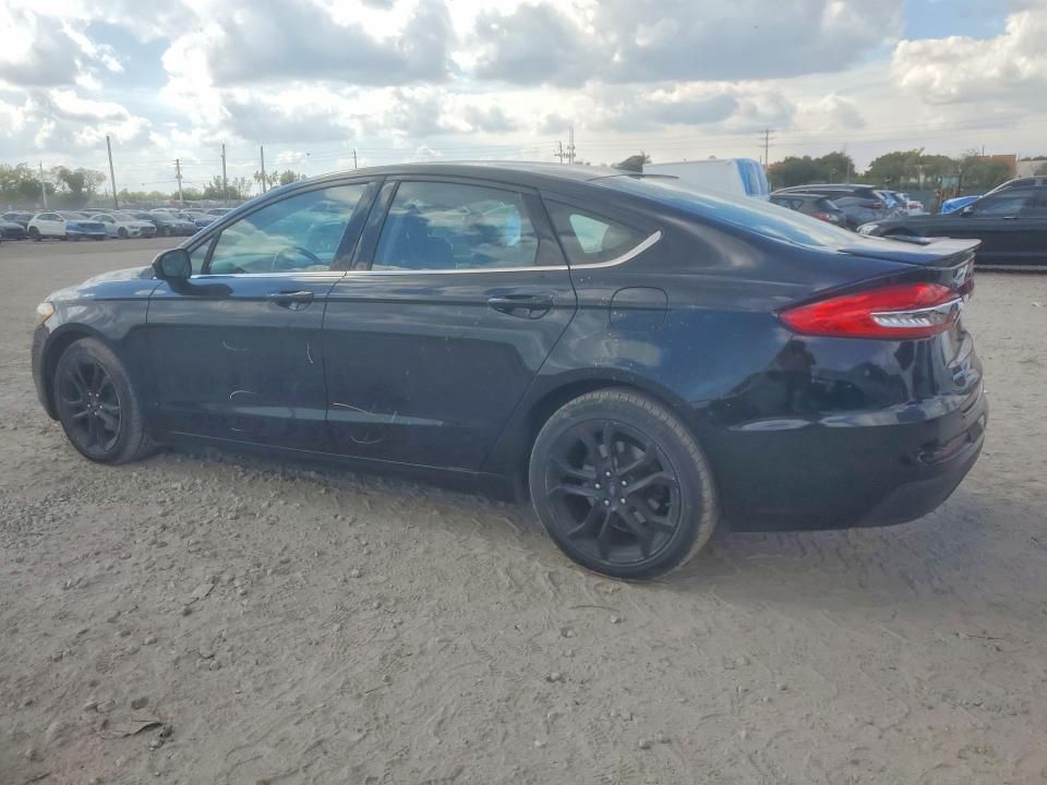 2020 Ford Fusion se