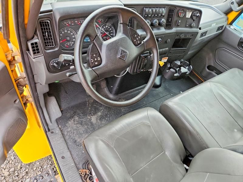 2022 International MV607 BOX Truck