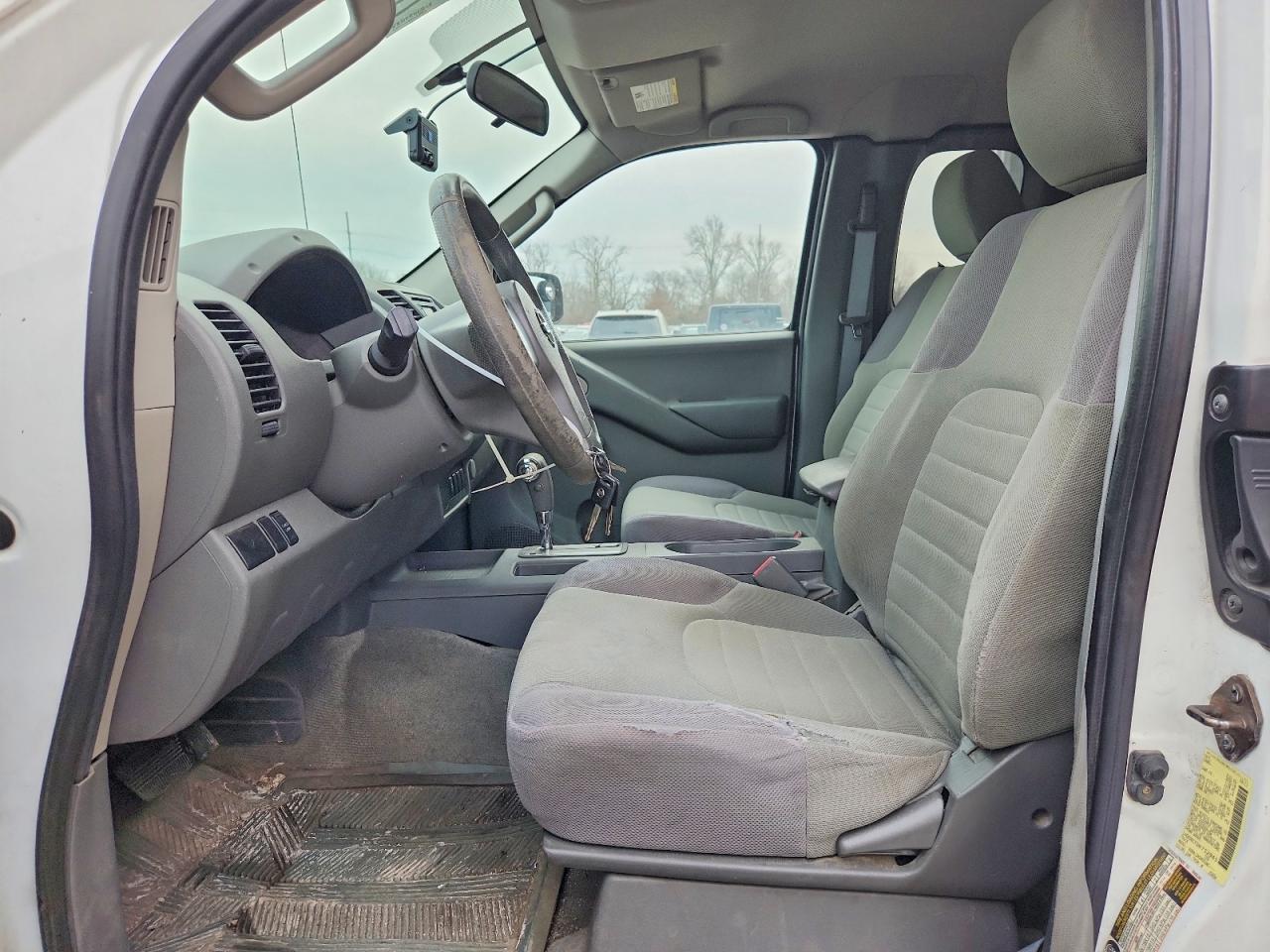 2013 Nissan Frontier S