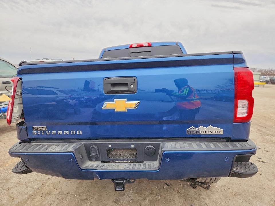 2017 Chevrolet Silverado K1500 High Country