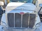 2008 Peterbilt 387 Semi Truck