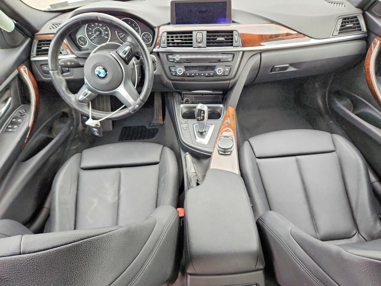 2015 BMW 320 i Xdrive