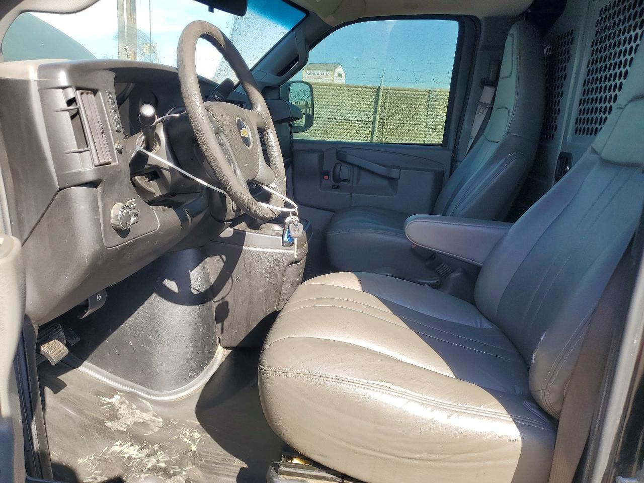 2018 Chevrolet Express 3500 Utility / Service Van