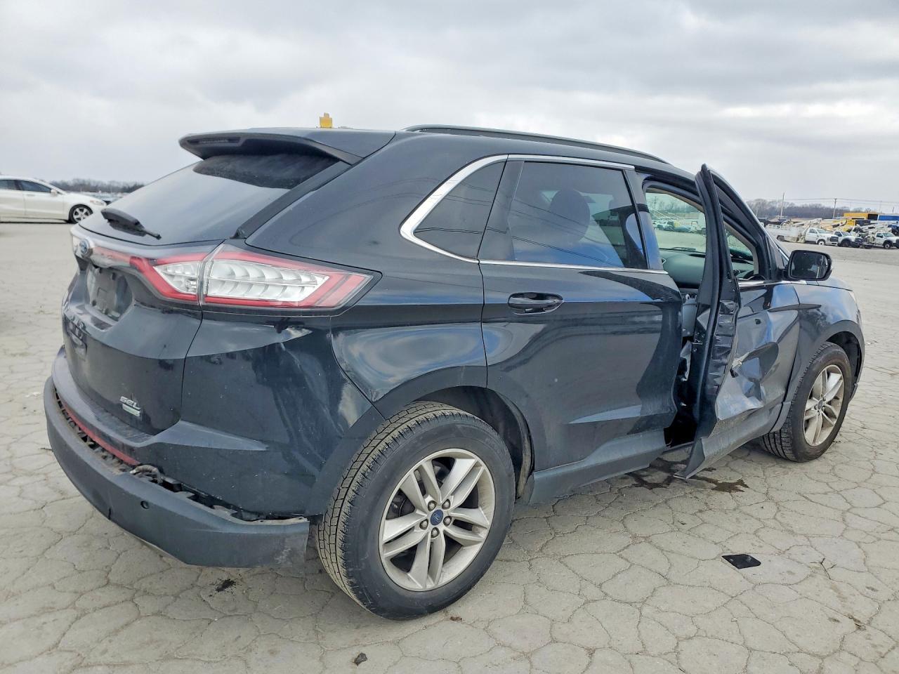 2017 Ford Edge sel