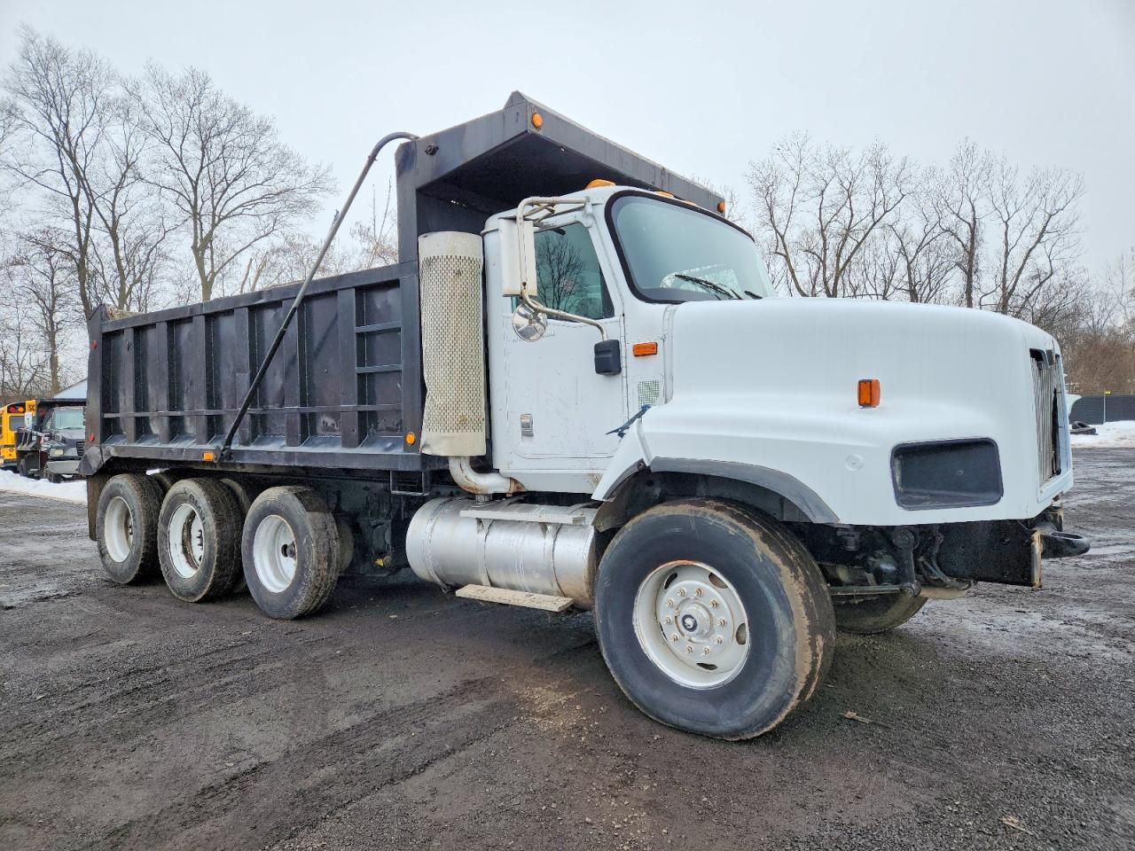 2003 International 5600I Dump Truck