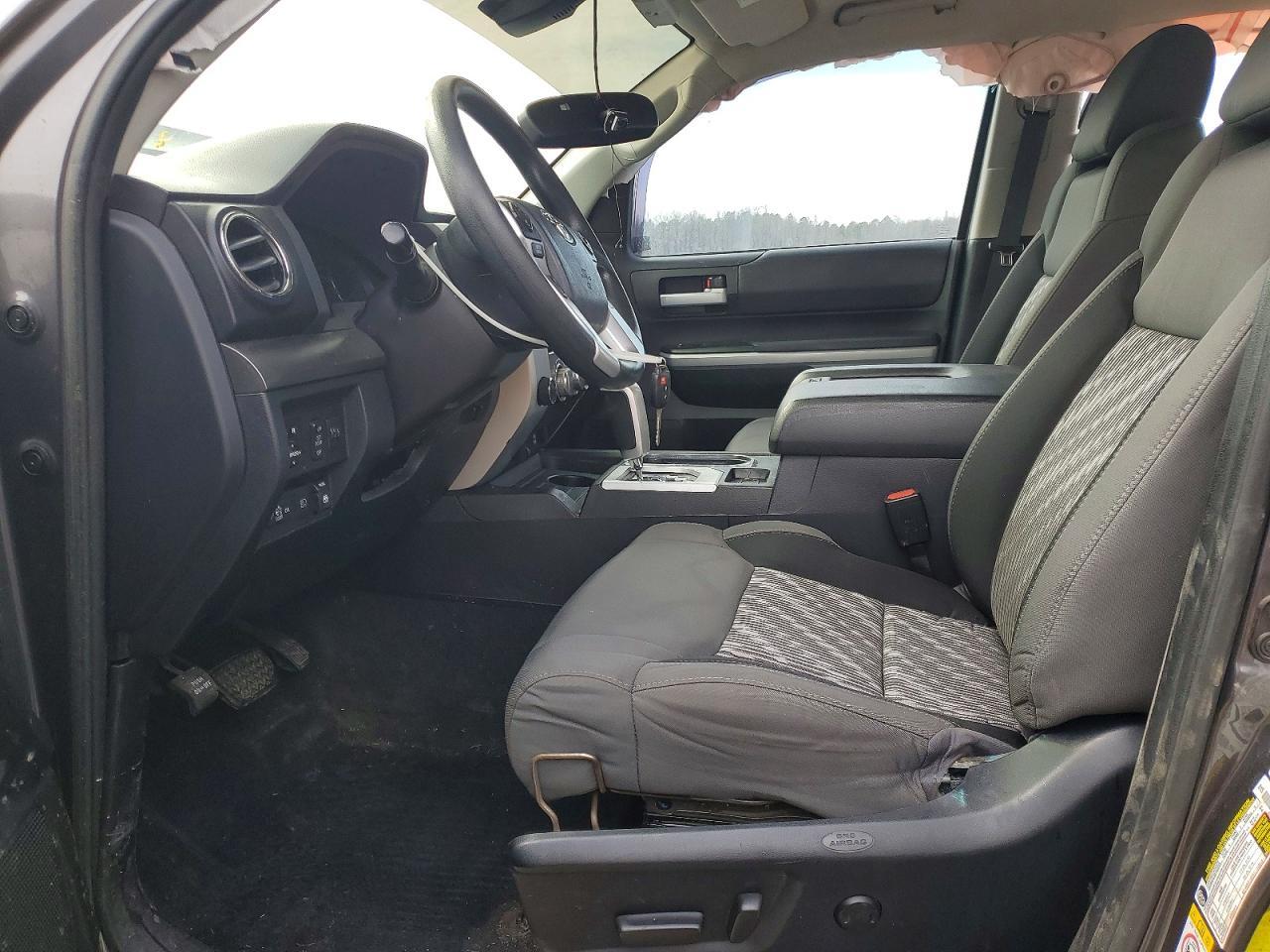 2018 Toyota Tundra SR5