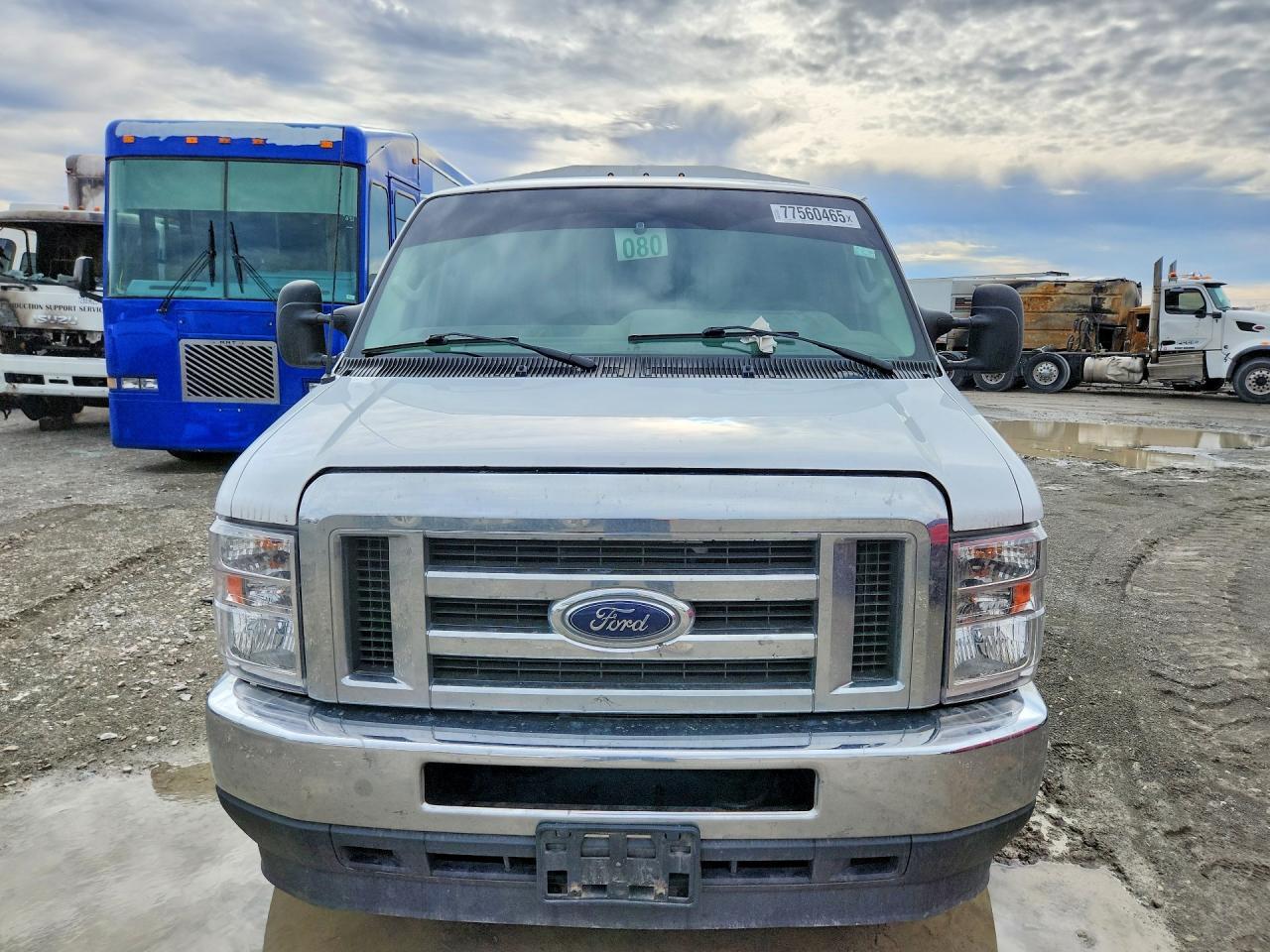 2024 Ford E350 Utility / Service Truck