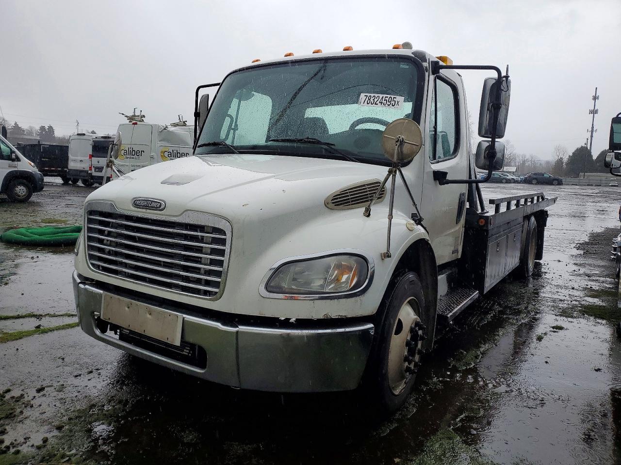 2006 Freightliner Business Class M2 Rollback TOW Truck