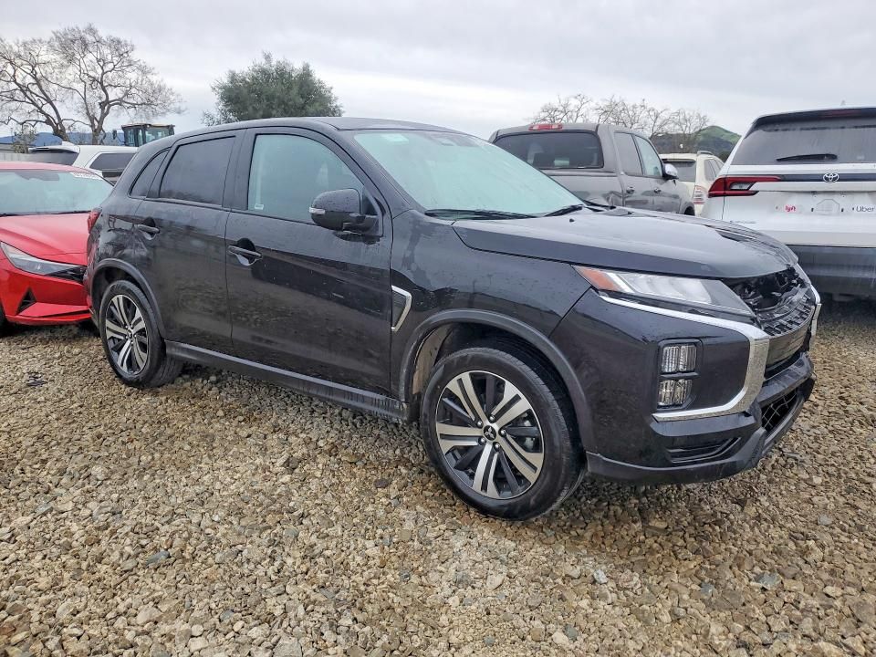 2025 Mitsubishi Outlander Sport s