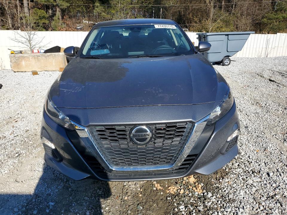 2022 Nissan Altima s