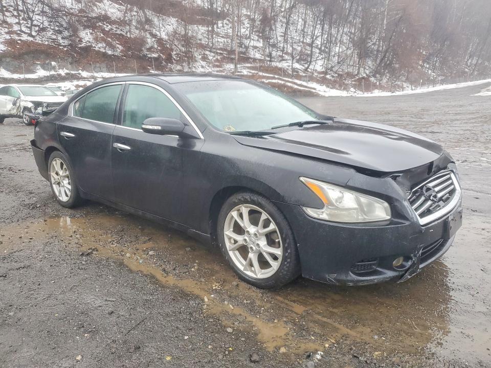 2012 Niss Maxima