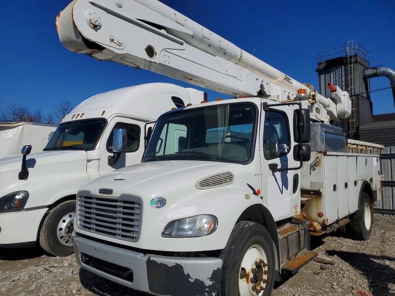 2015 Freightliner Business Class M2 Bucket Truck