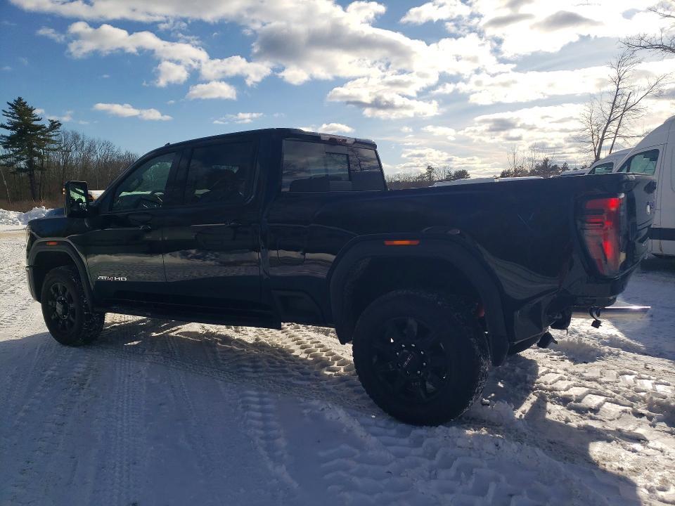2026 GMC Sierra K2500 AT4