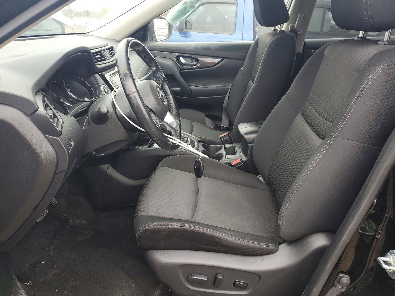 2019 Nissan Rogue sv
