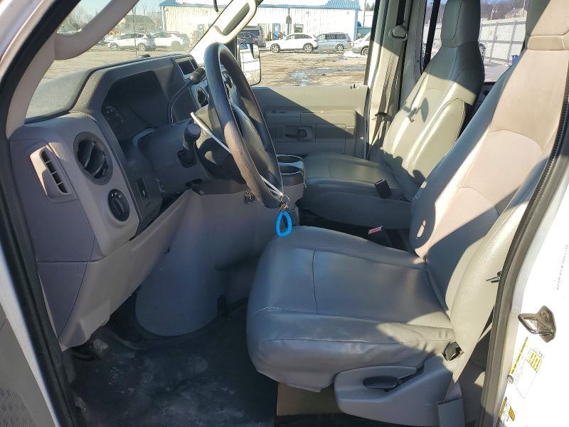2012 Ford Econoline E250 van