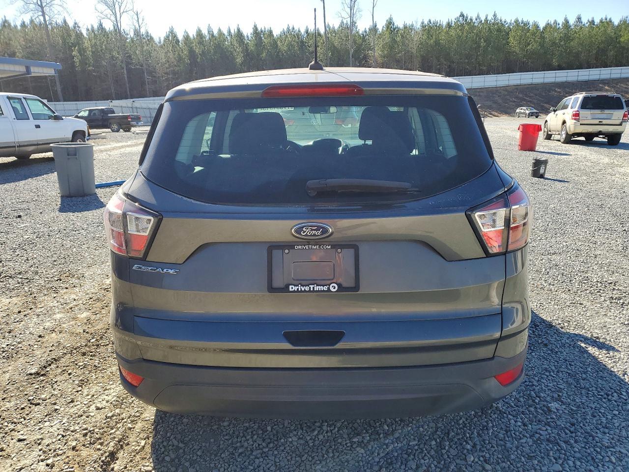2017 Ford Escape s