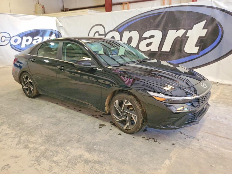 2024 Hyundai Elantra Limited