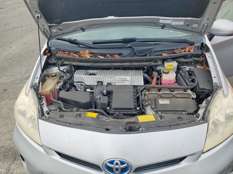 2014 Toyota Prius two