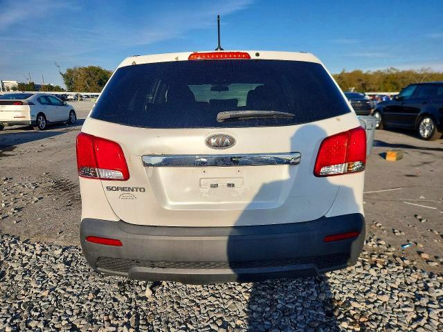 2013 KIA Sorento lx