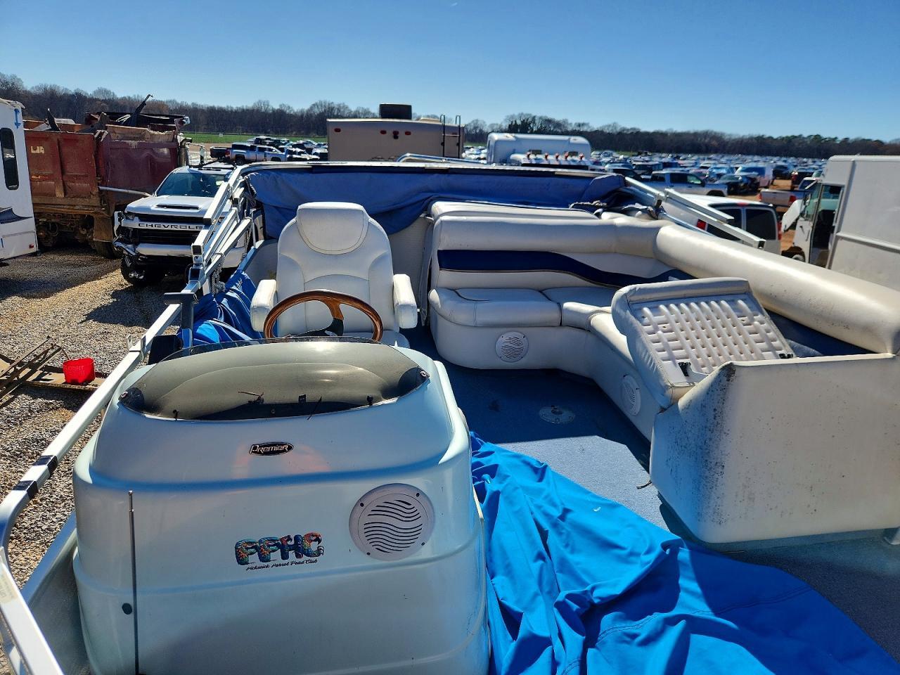2004 Premier Pontoon