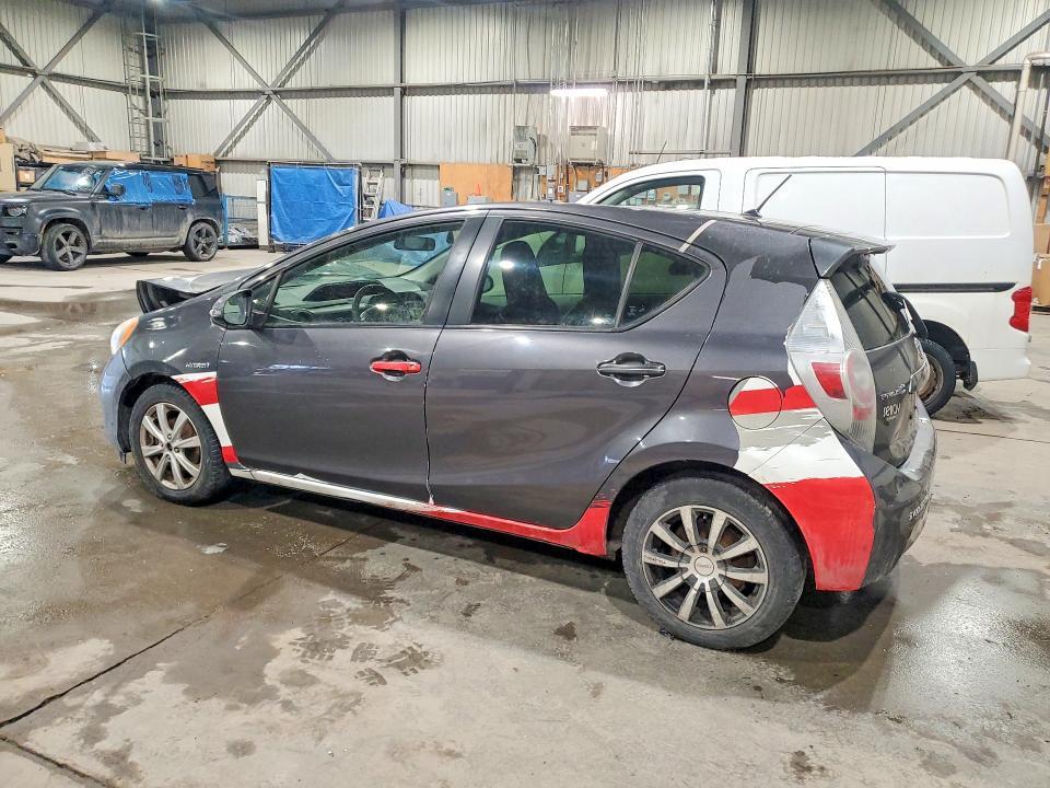 2013 Toyota Prius c
