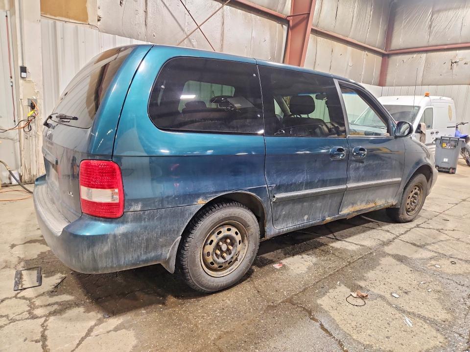 2003 KIA Sedona ex