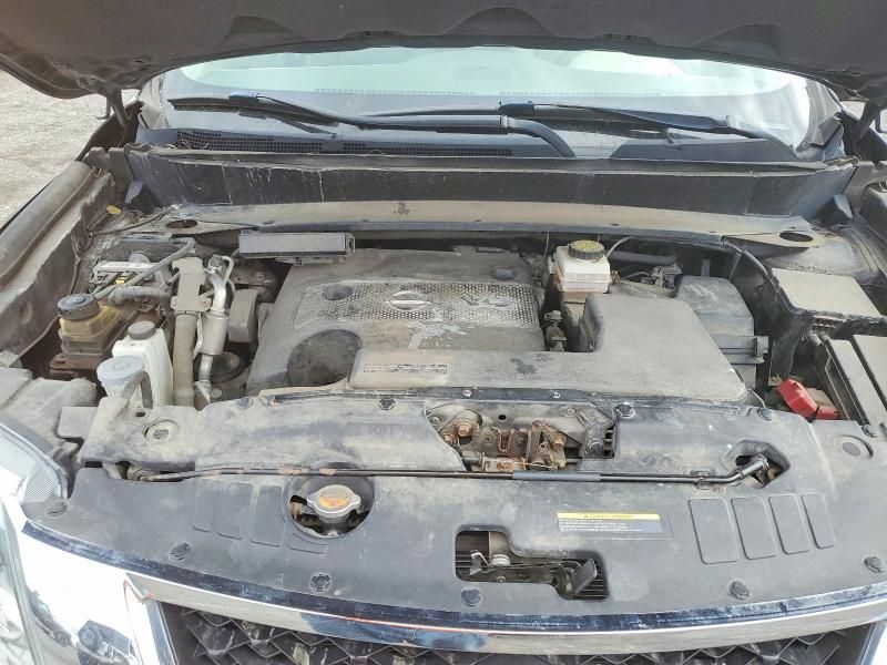 2015 Nissan Pathfinder s