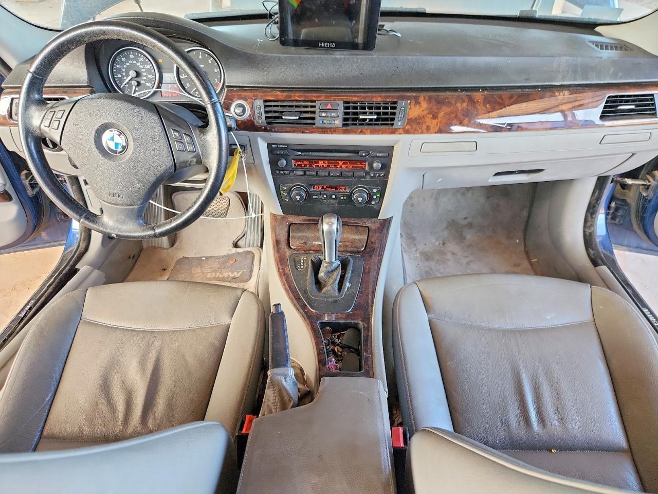 2006 BMW 330 i