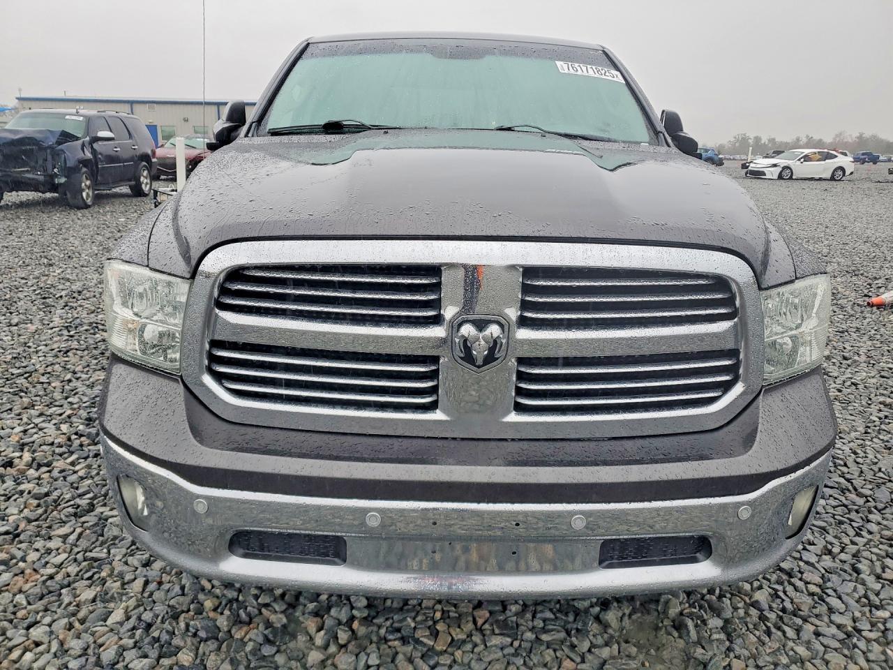 2016 Dodge Ram 1500 slt