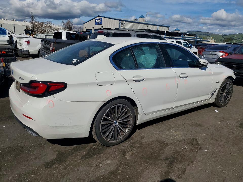 2022 BMW 530e