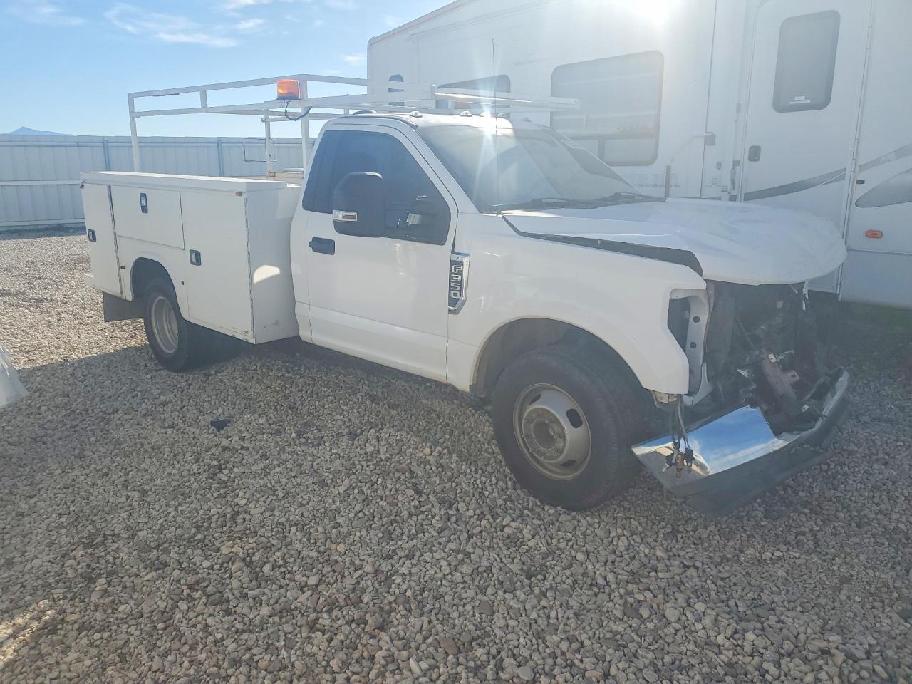 2020 Ford F350 Super Duty Utility / Service Truck