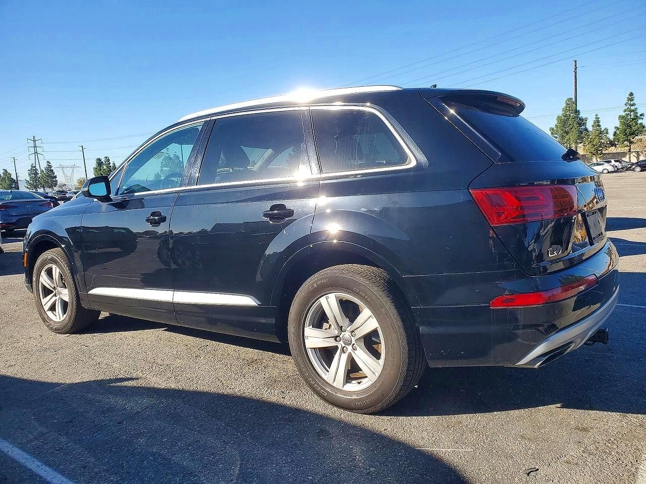 2018 Audi Q7 Premium Plus