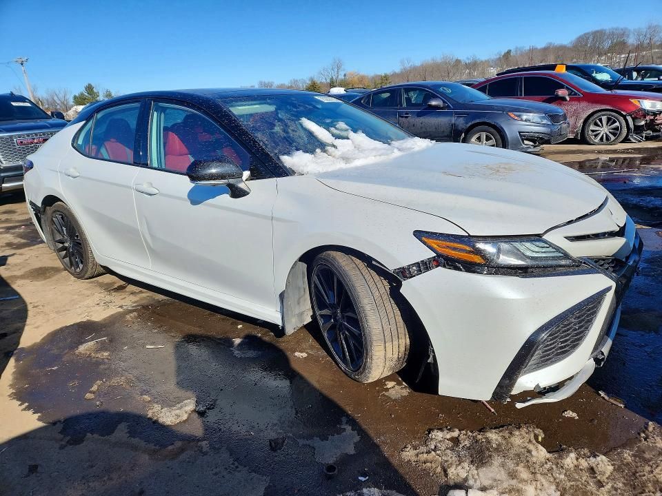 2023 Toyota Camry xse V6
