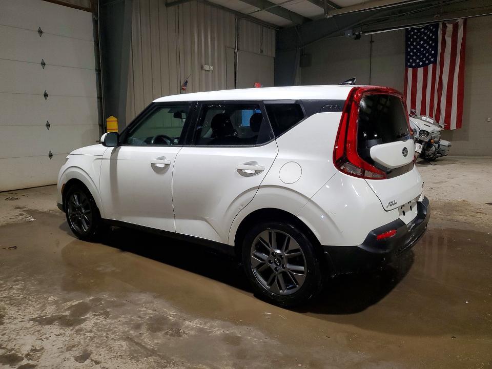 2021 KIA Soul s