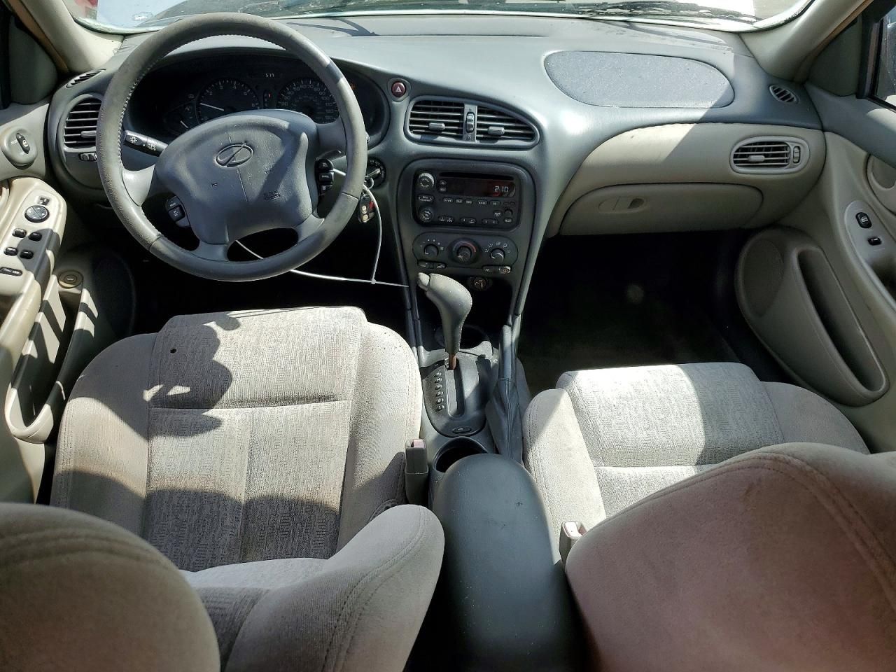 2004 Oldsmobile Alero gl